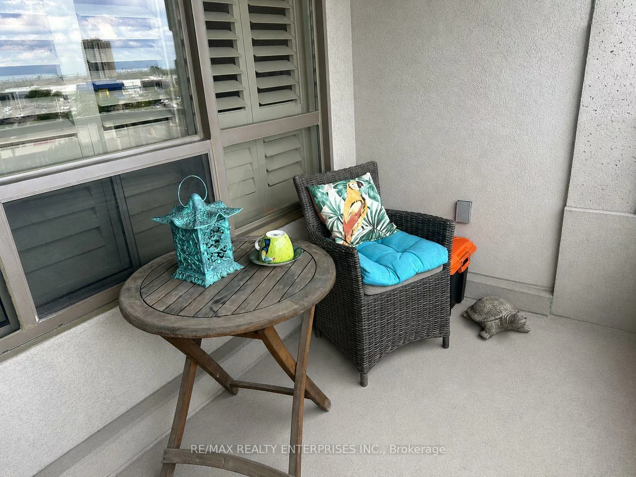35, Kingsbridge Garden, Hurontario, Mississauga