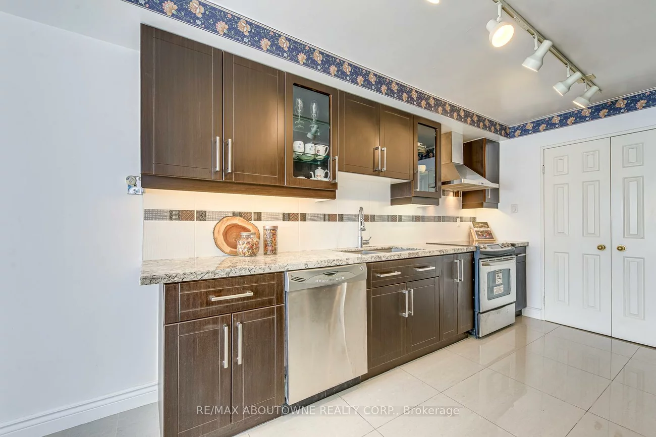 1700, The Collegeway, Erin Mills, Mississauga