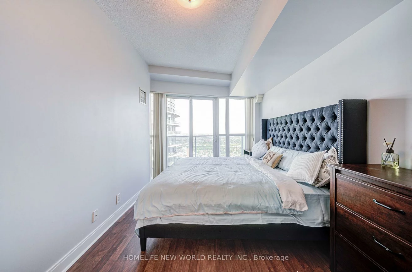 60, Absolute, City Centre, Mississauga