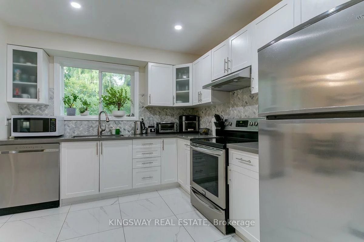 3175, Kirwin, Cooksville, Mississauga