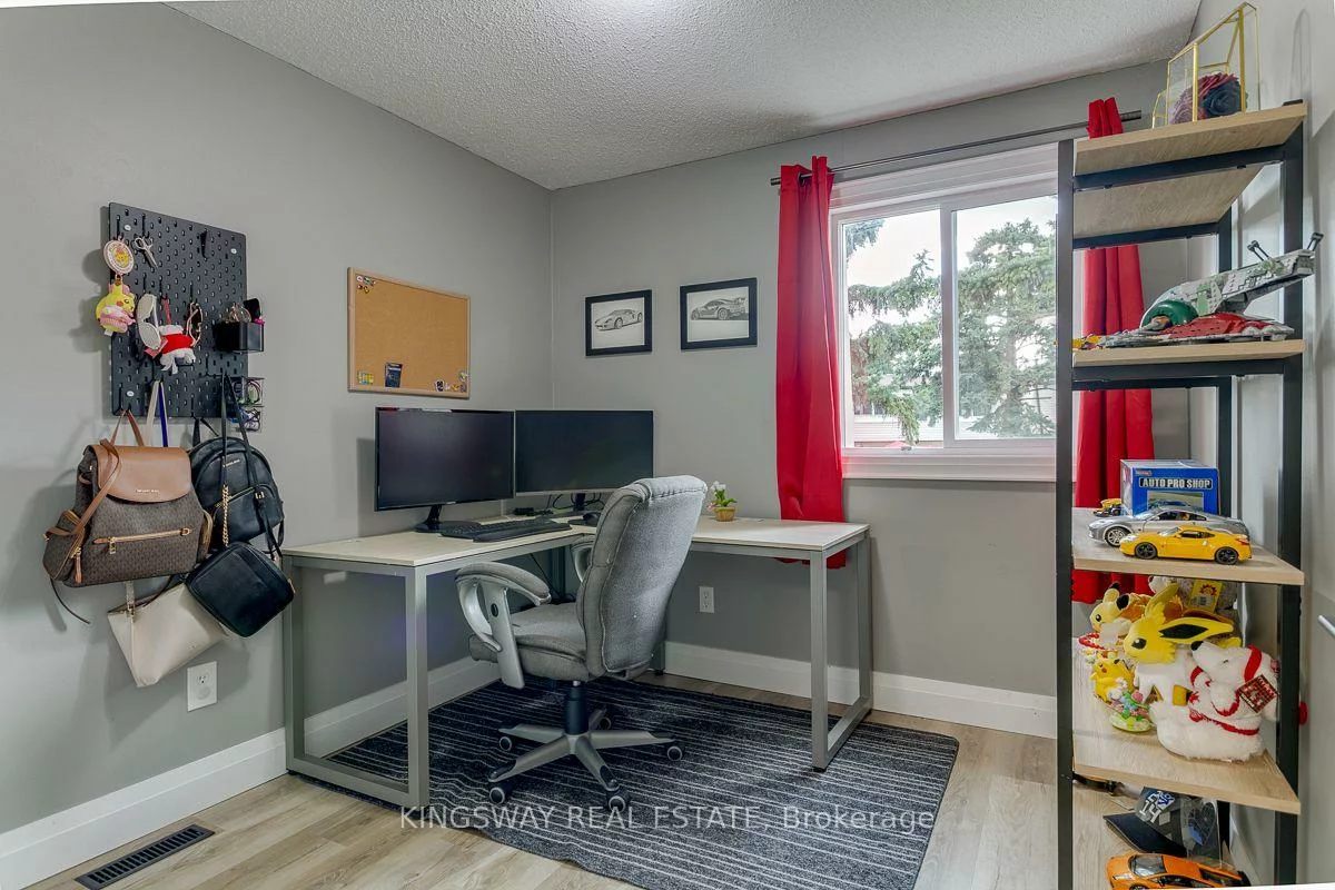 3175, Kirwin, Cooksville, Mississauga