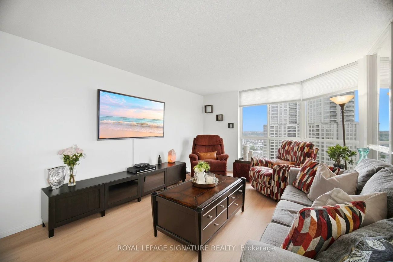 55, Kingsbridge Garden, Hurontario, Mississauga