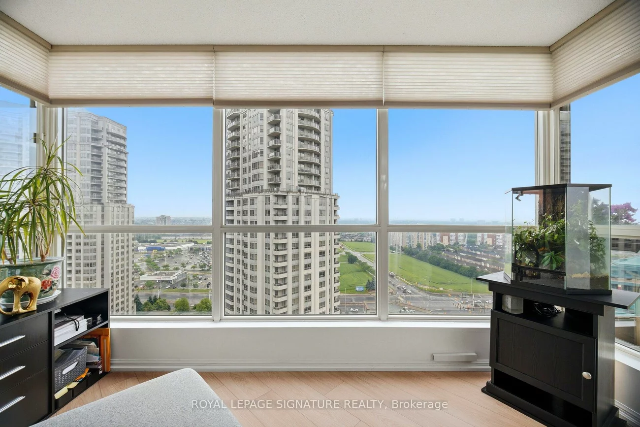 55, Kingsbridge Garden, Hurontario, Mississauga