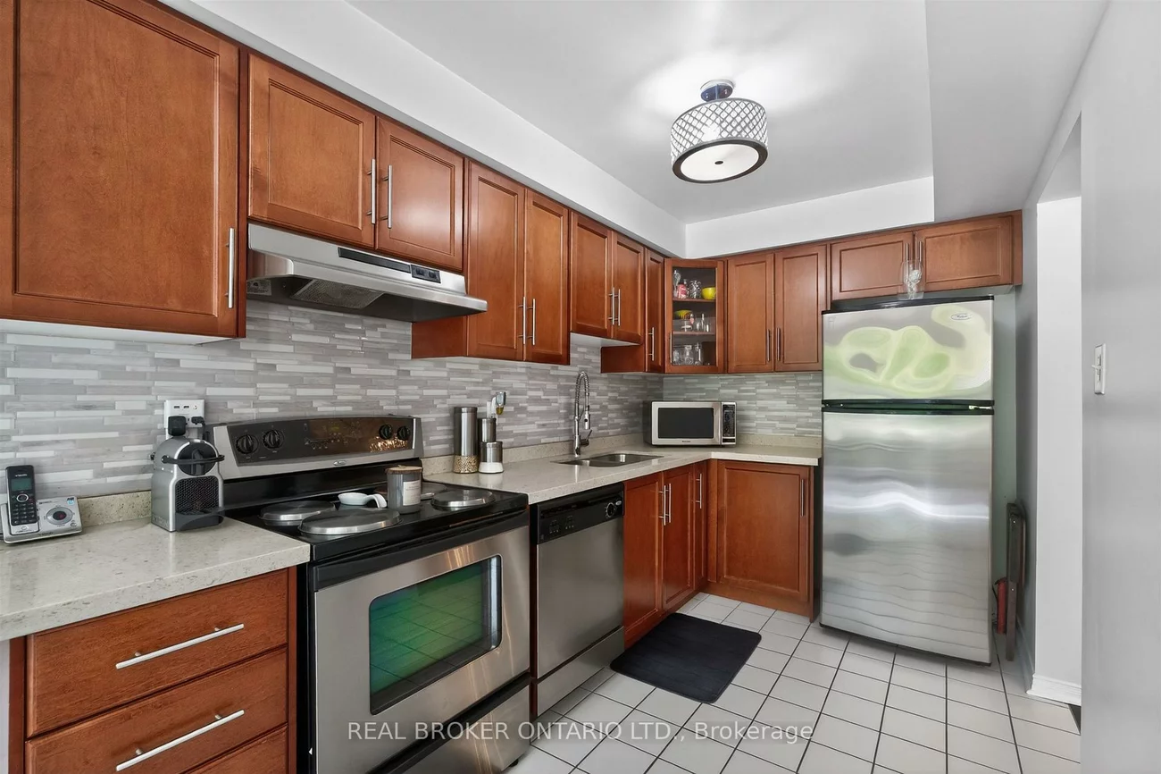 86, Joymar, Streetsville, Mississauga