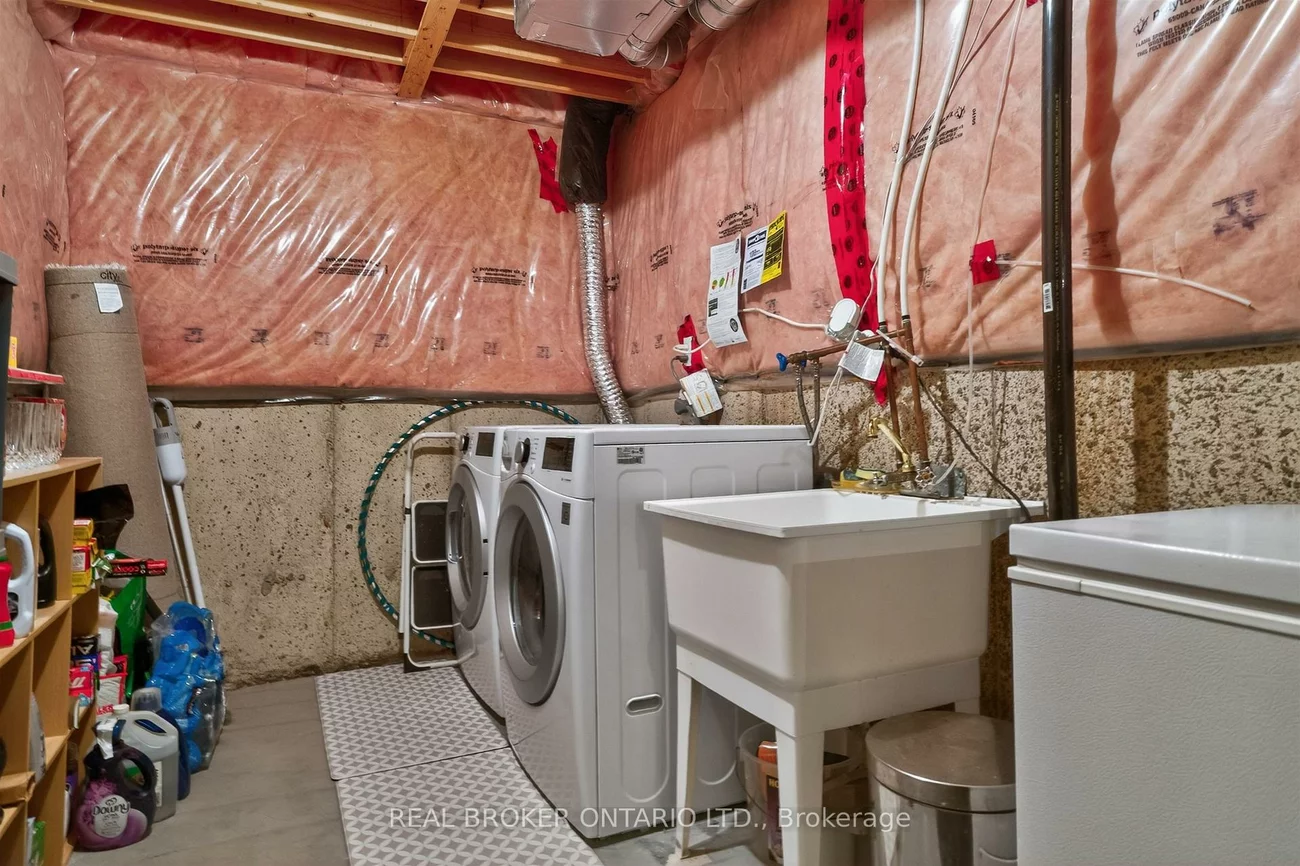 86, Joymar, Streetsville, Mississauga