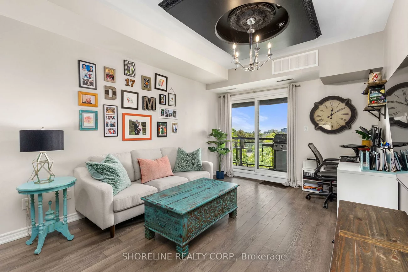 570, Lolita, Mississauga Valleys, Mississauga