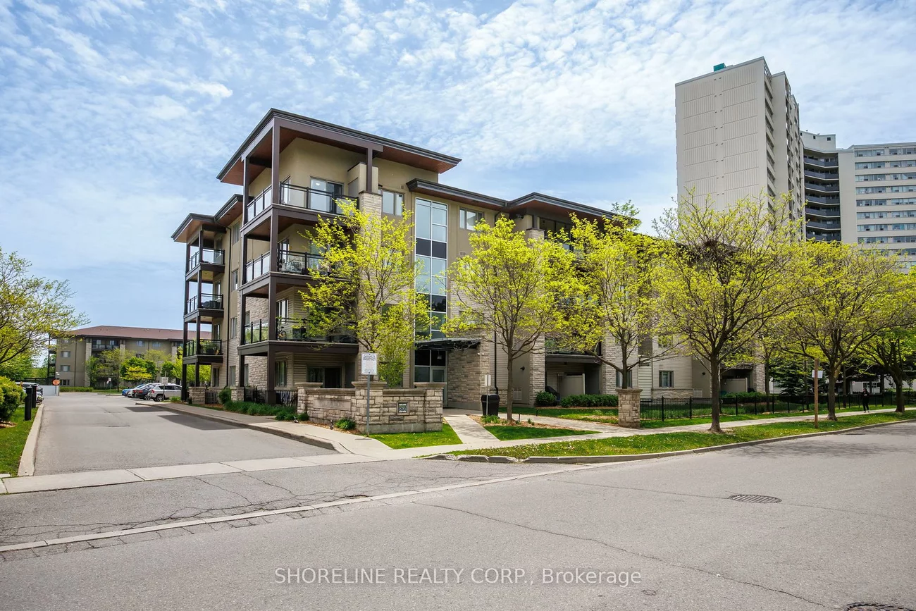 570, Lolita, Mississauga Valleys, Mississauga