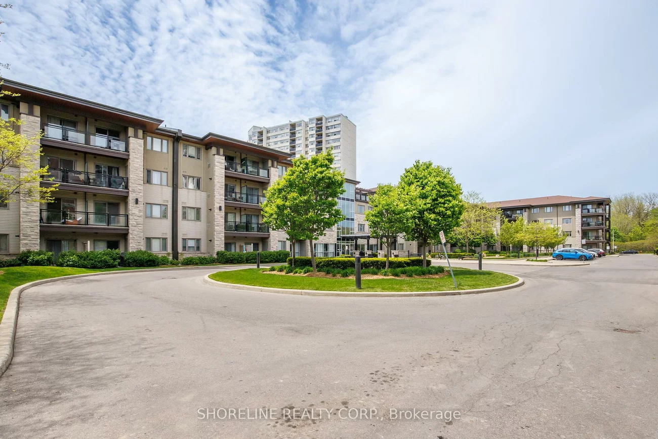 570, Lolita, Mississauga Valleys, Mississauga