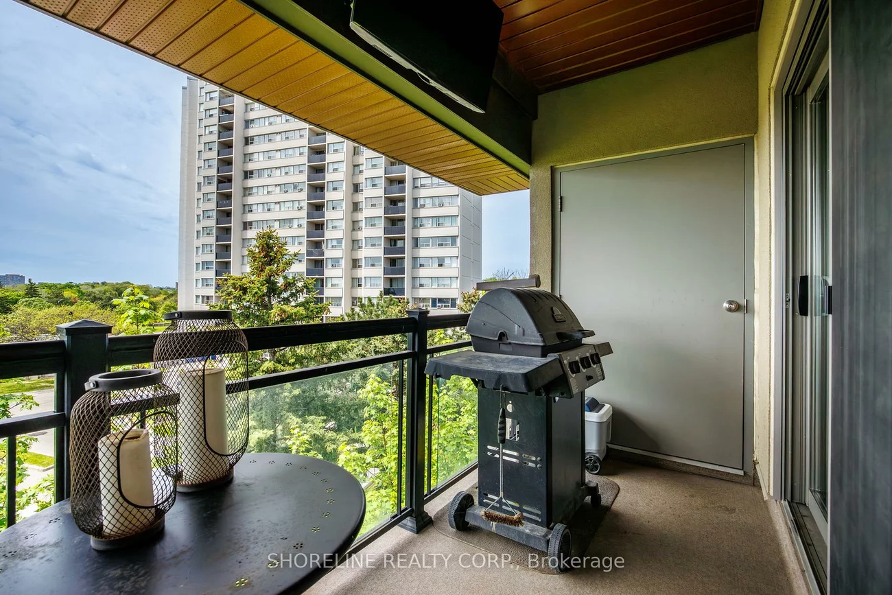 570, Lolita, Mississauga Valleys, Mississauga