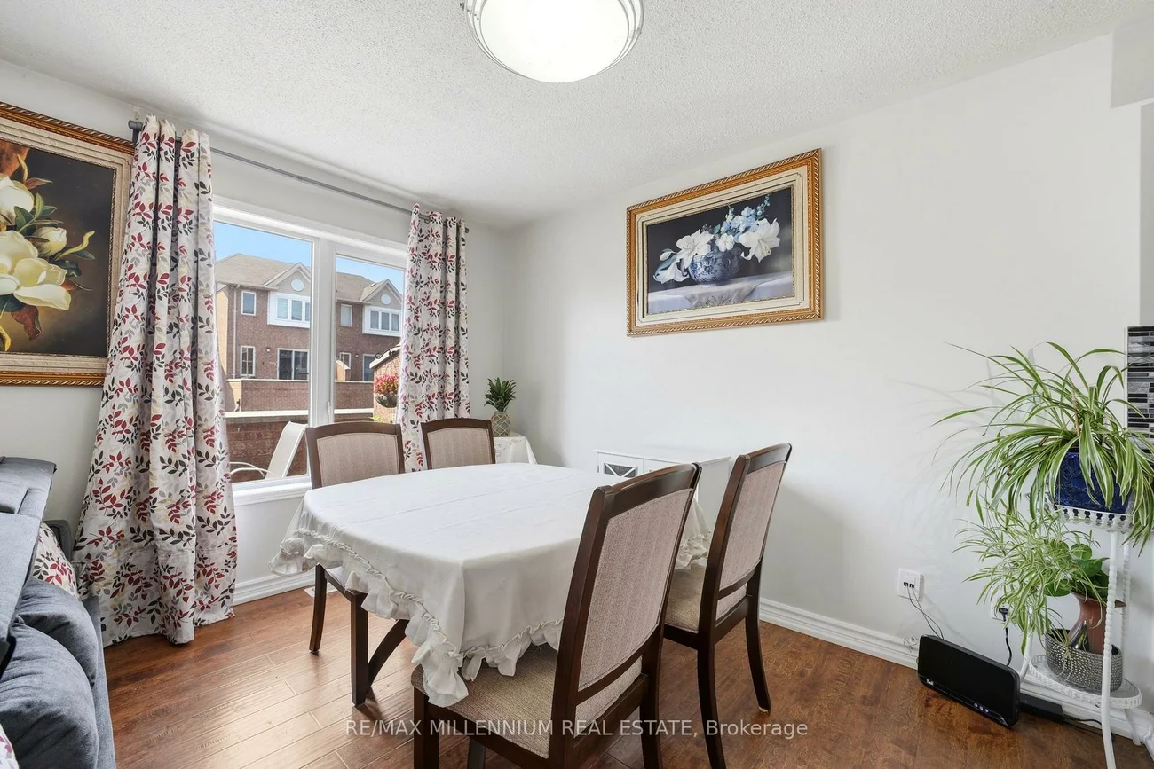 115, Bristol, Hurontario, Mississauga
