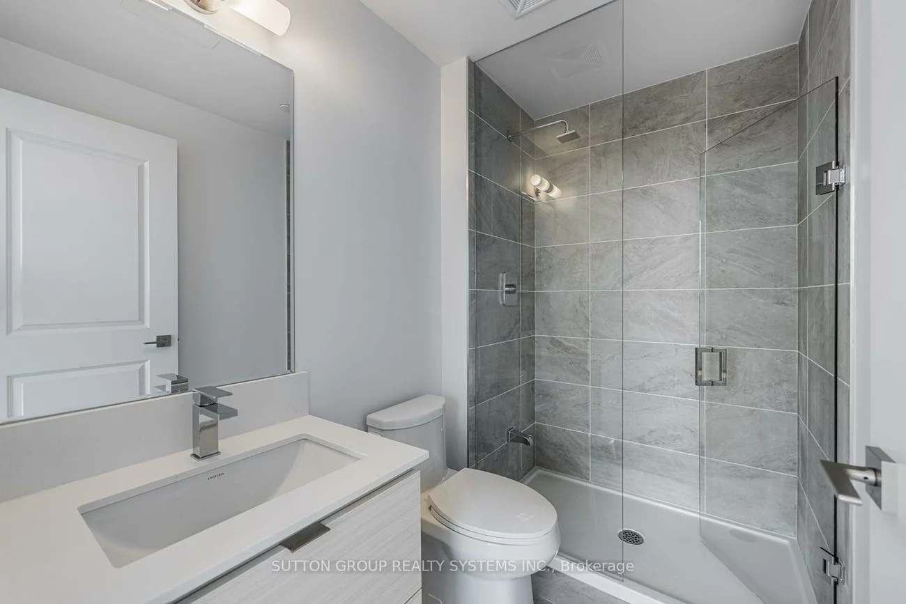 36, Elm, Fairview, Mississauga
