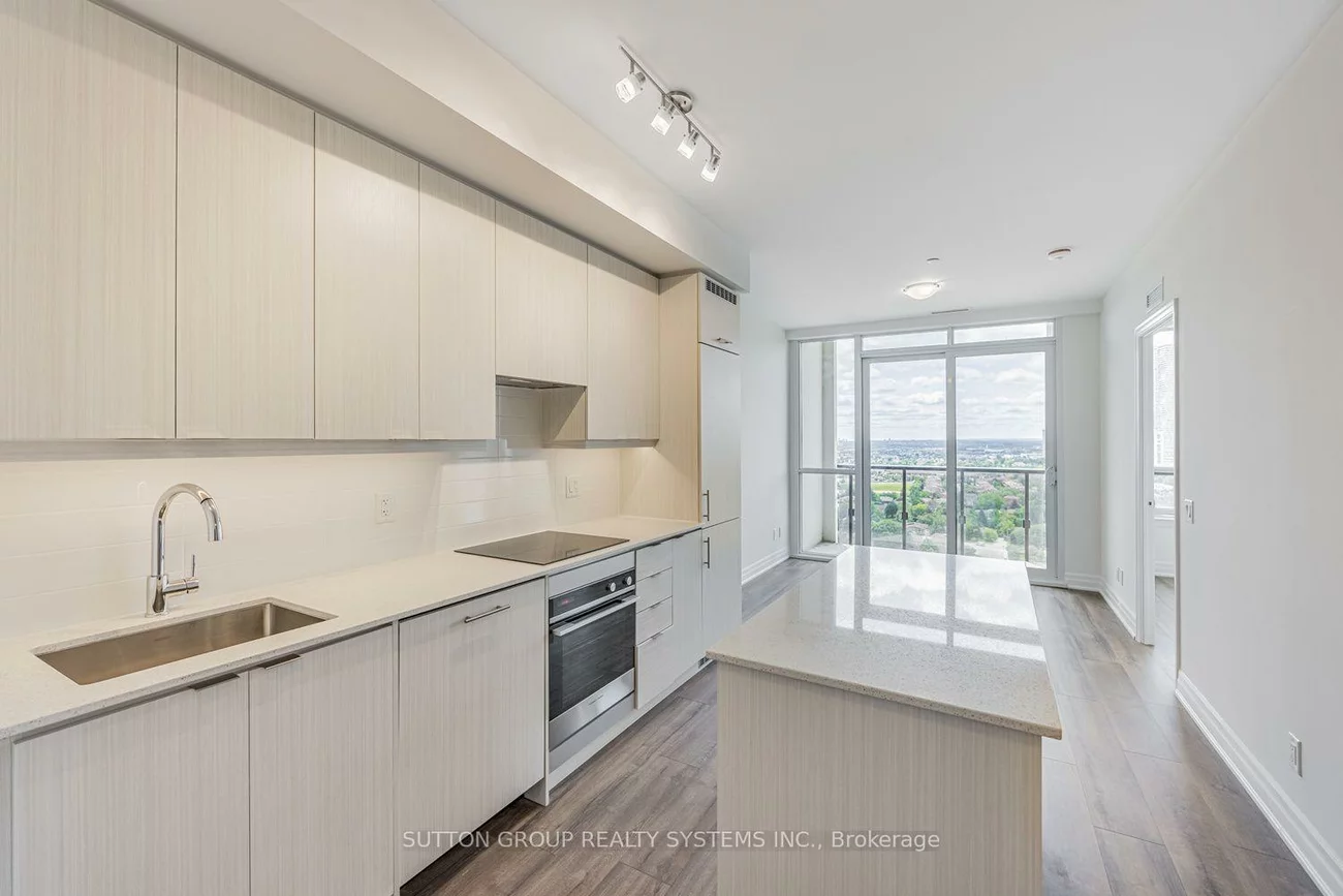 36, Elm, Fairview, Mississauga