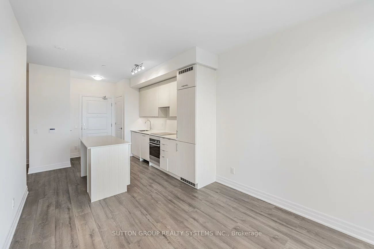36, Elm, Fairview, Mississauga