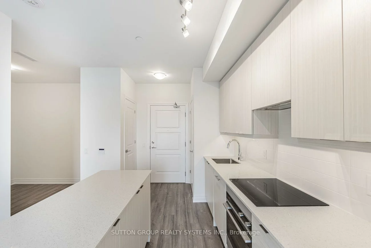 36, Elm, Fairview, Mississauga