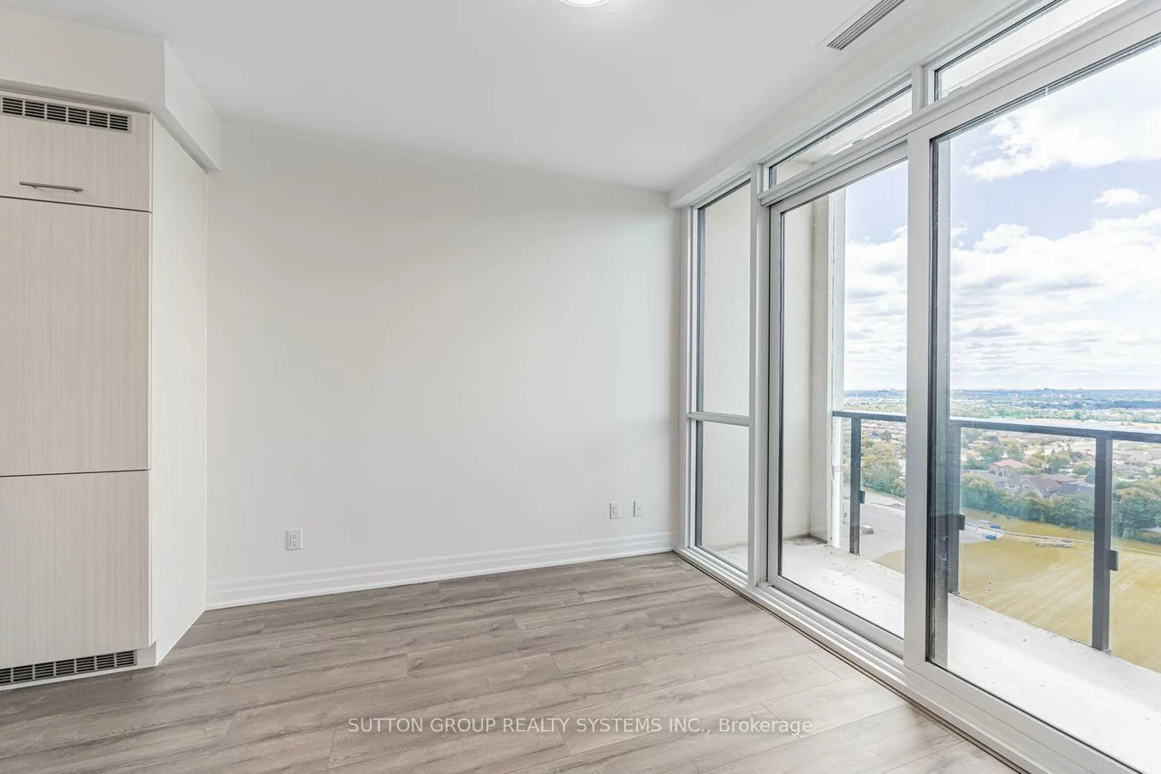 36, Elm, Fairview, Mississauga