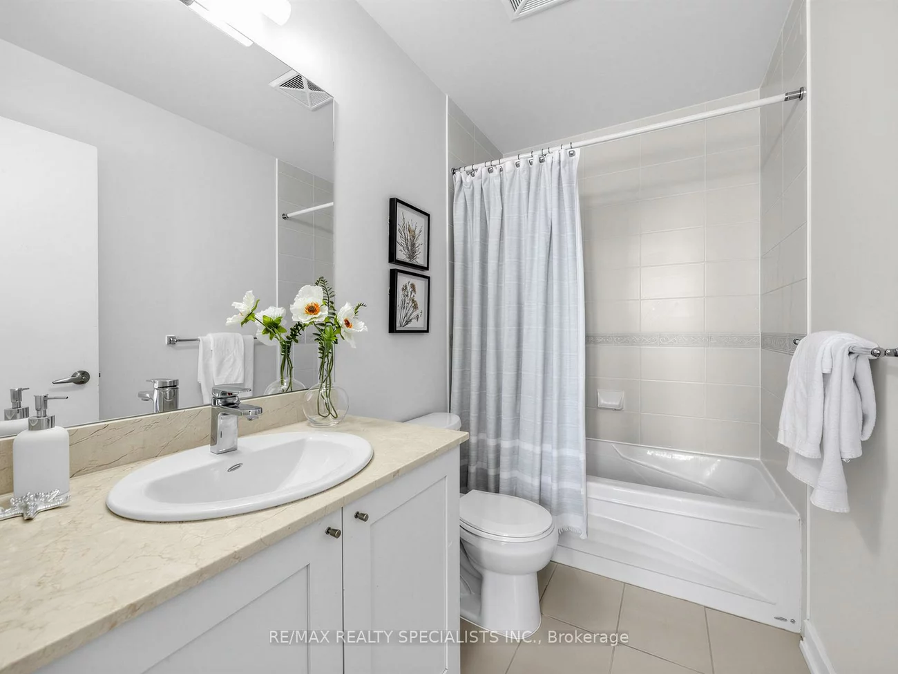 4070, Confederation, City Centre, Mississauga