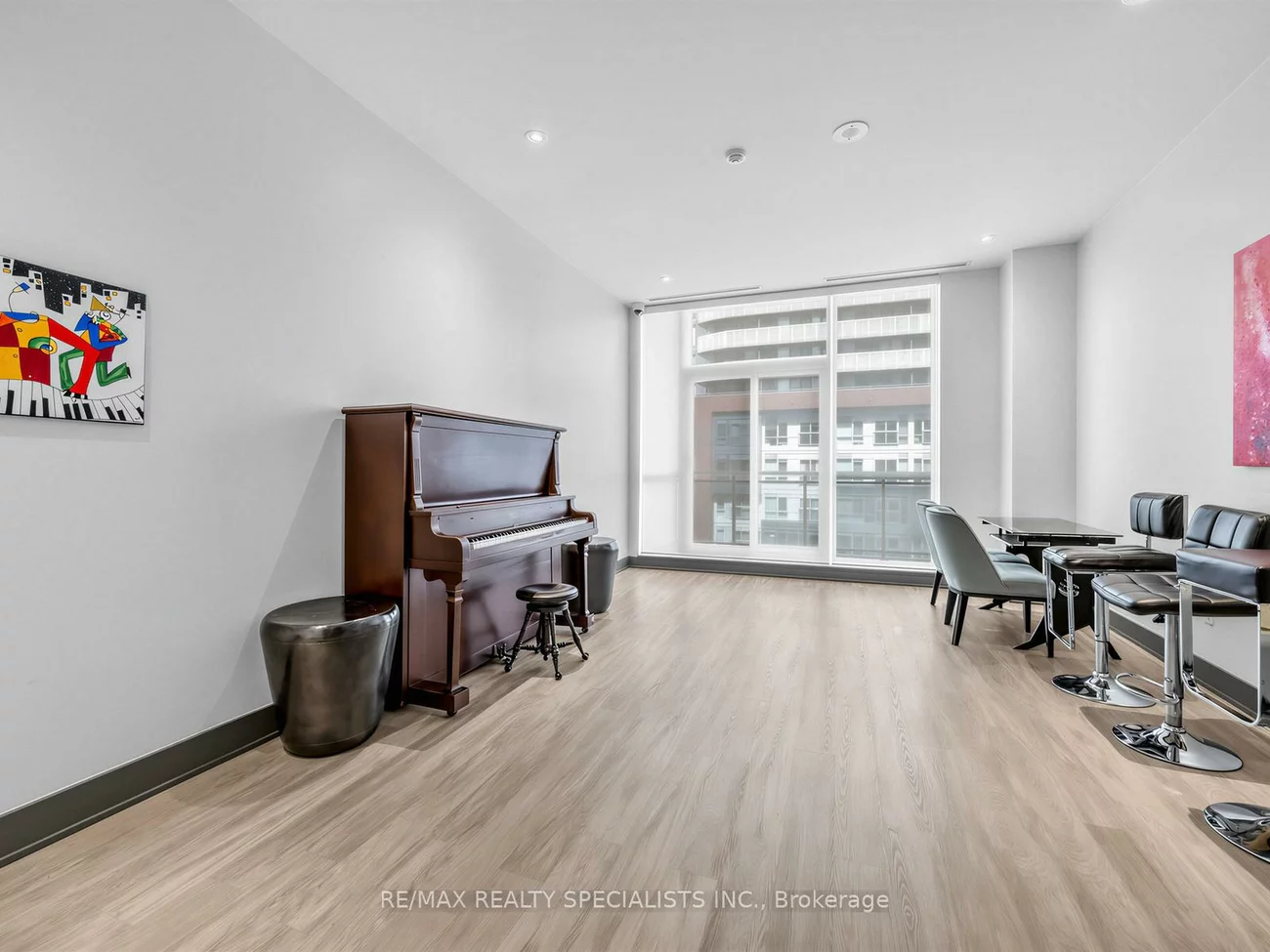 4070, Confederation, City Centre, Mississauga