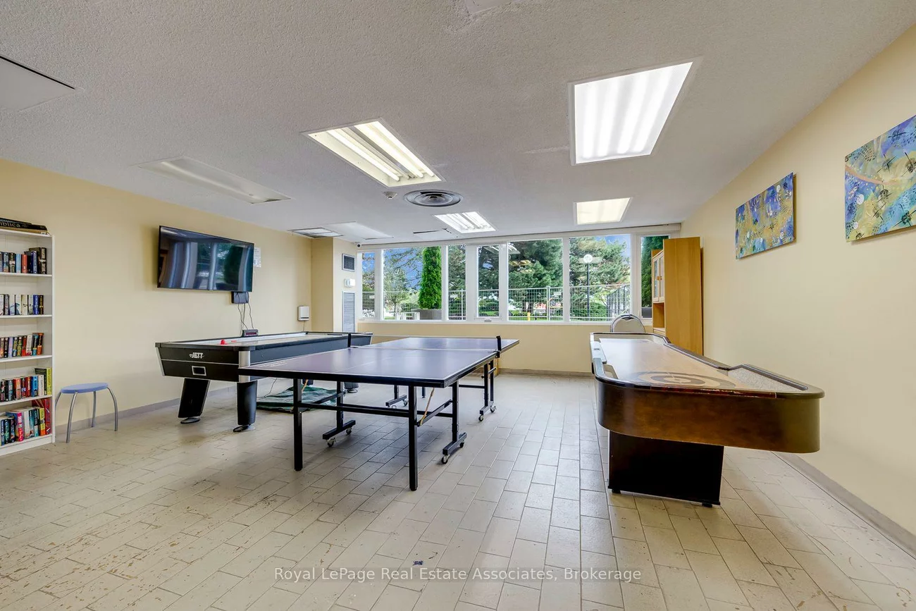 1580, Mississauga Valley, Mississauga Valleys, Mississauga