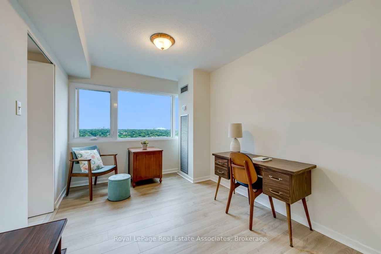 1580, Mississauga Valley, Mississauga Valleys, Mississauga