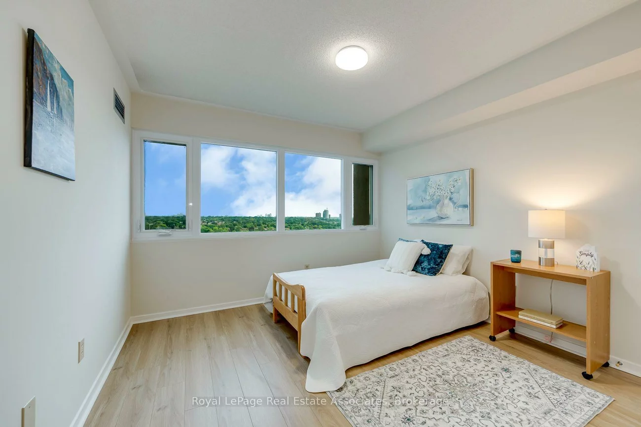 1580, Mississauga Valley, Mississauga Valleys, Mississauga