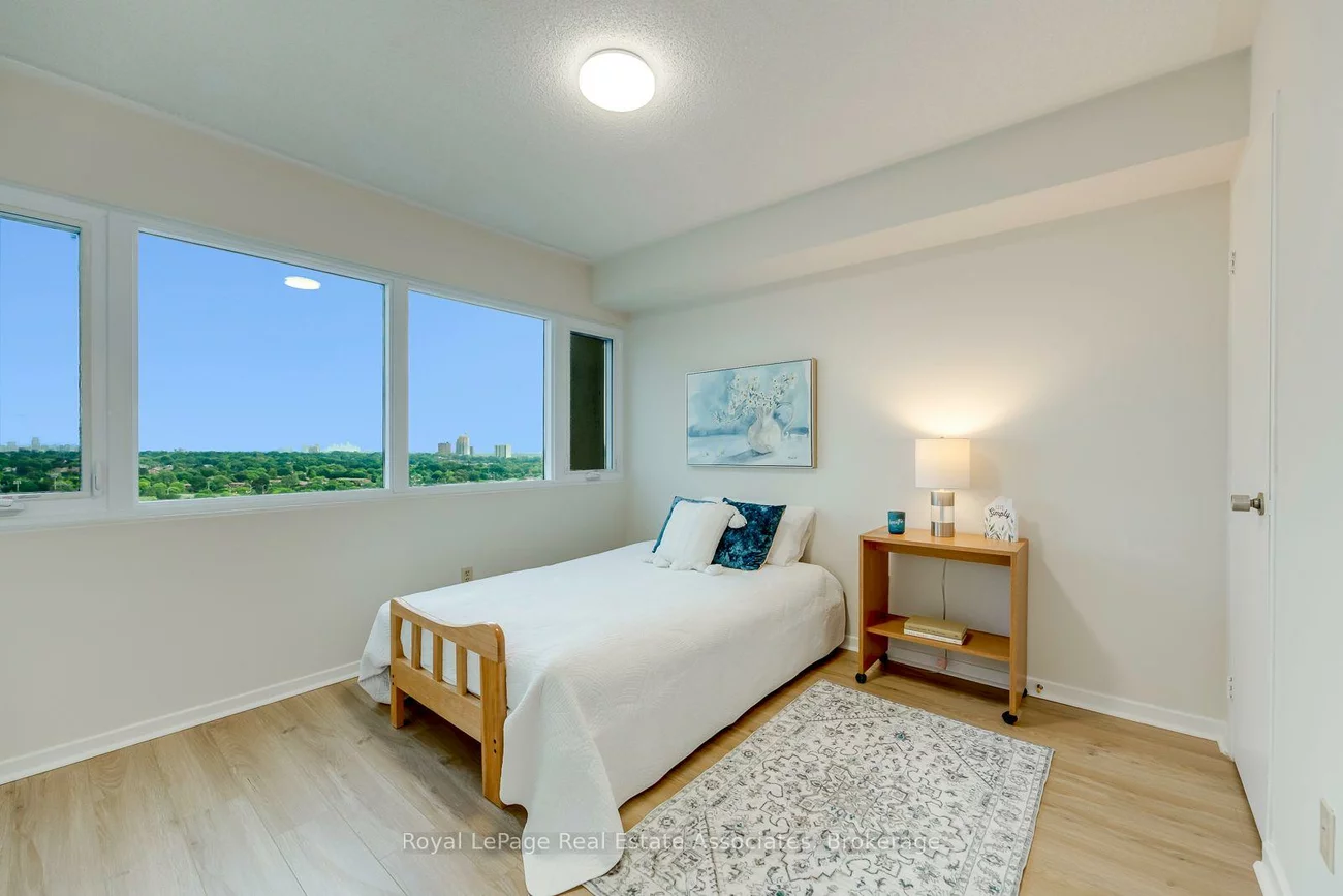 1580, Mississauga Valley, Mississauga Valleys, Mississauga