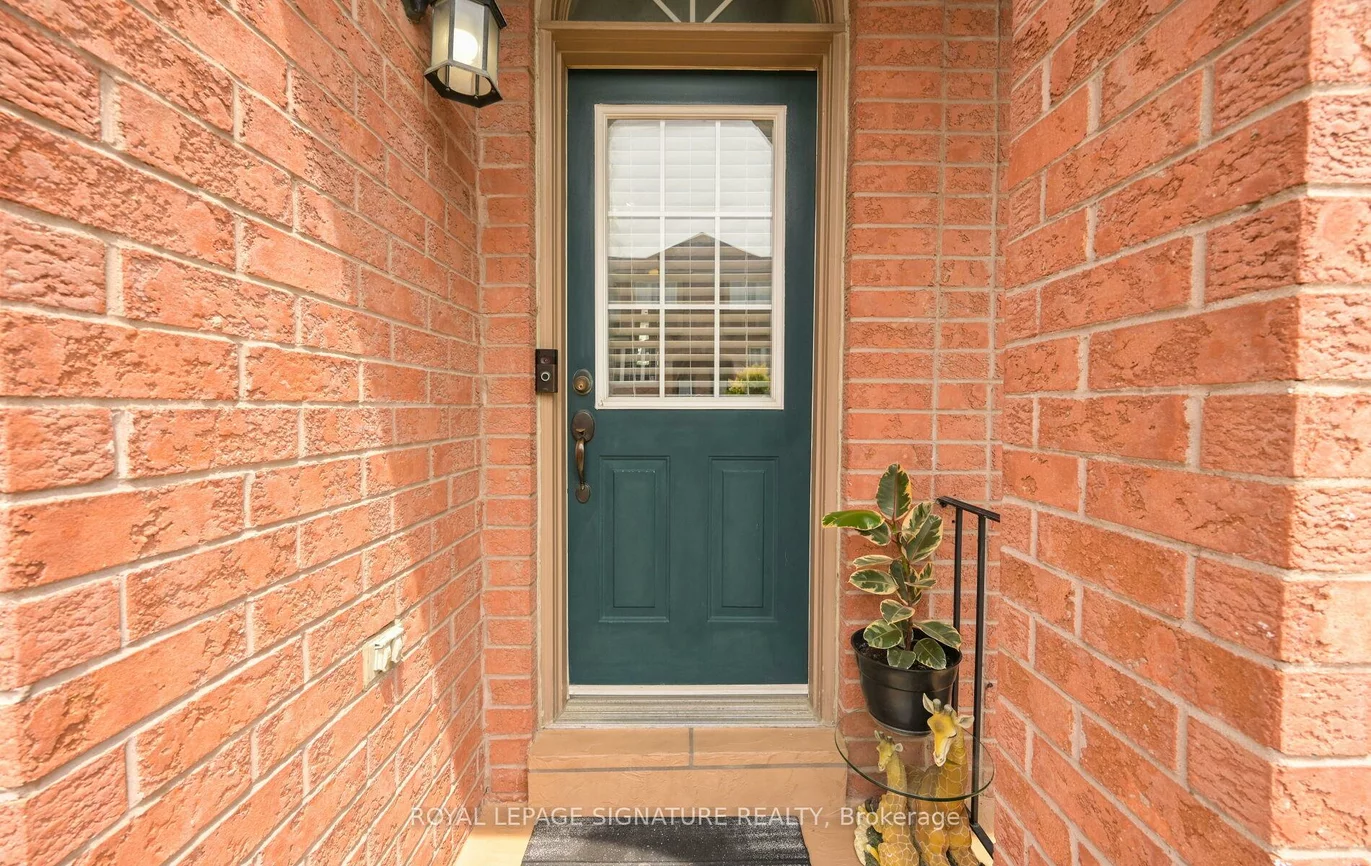 3020, Cedarglen, Erindale, Mississauga