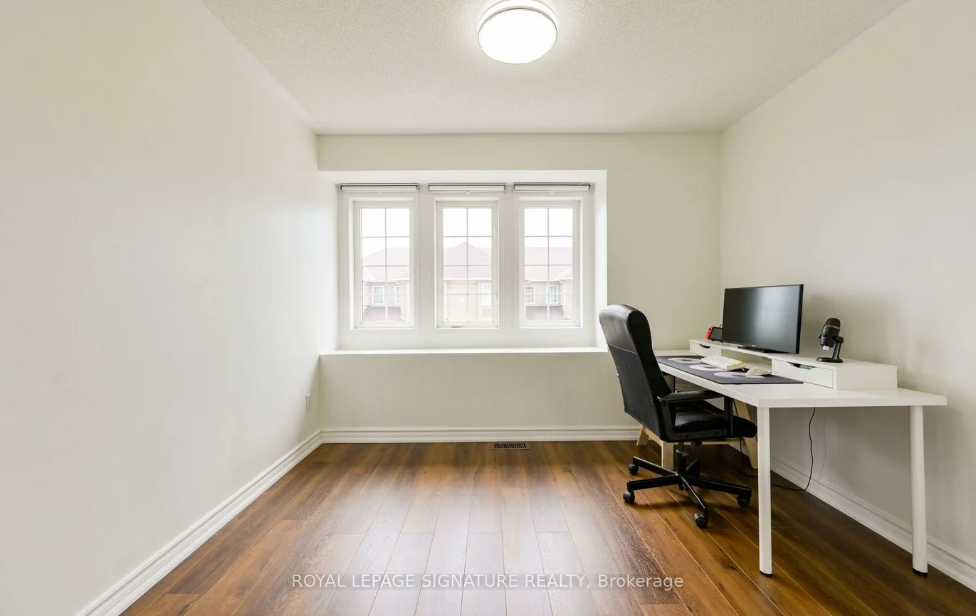 3020, Cedarglen, Erindale, Mississauga