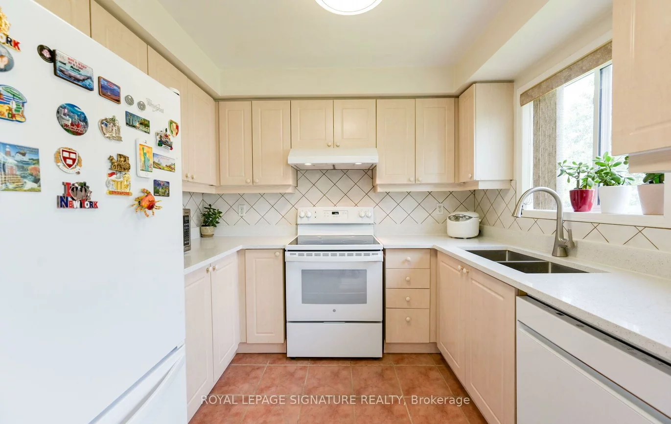 3020, Cedarglen, Erindale, Mississauga