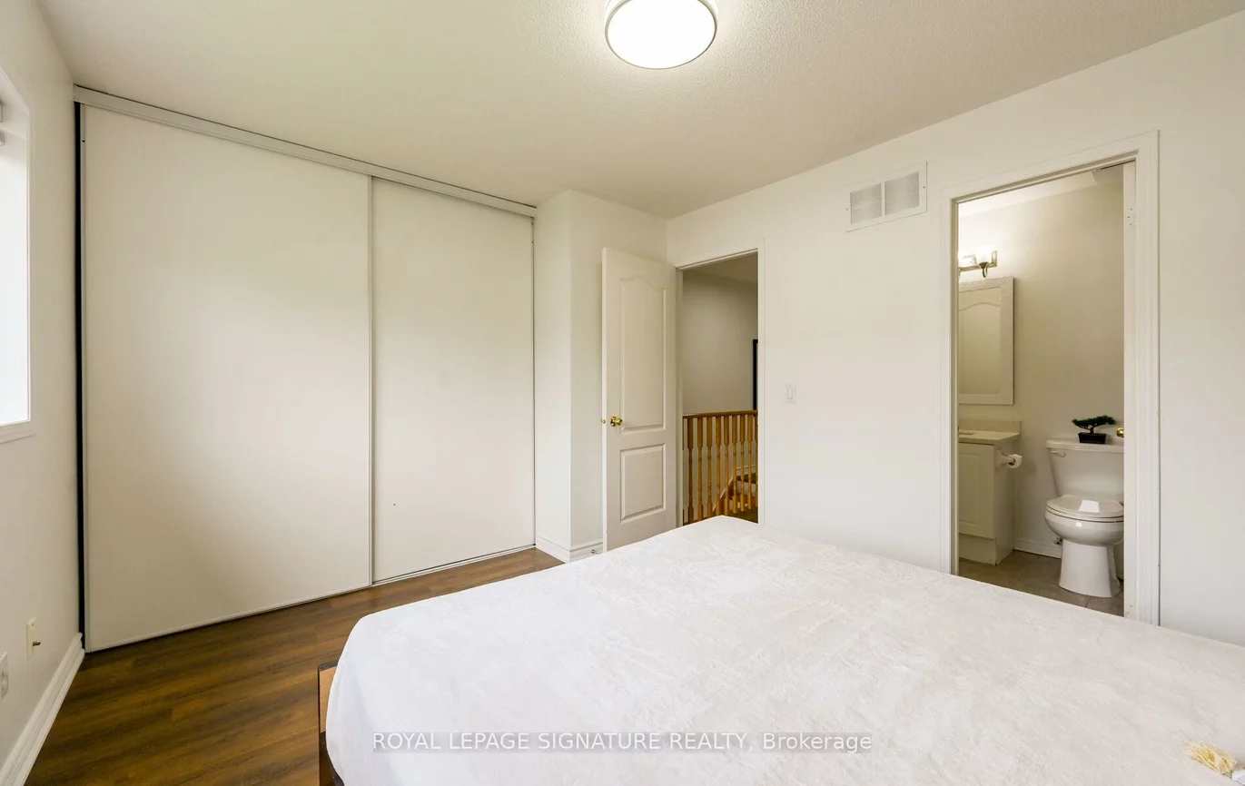 3020, Cedarglen, Erindale, Mississauga