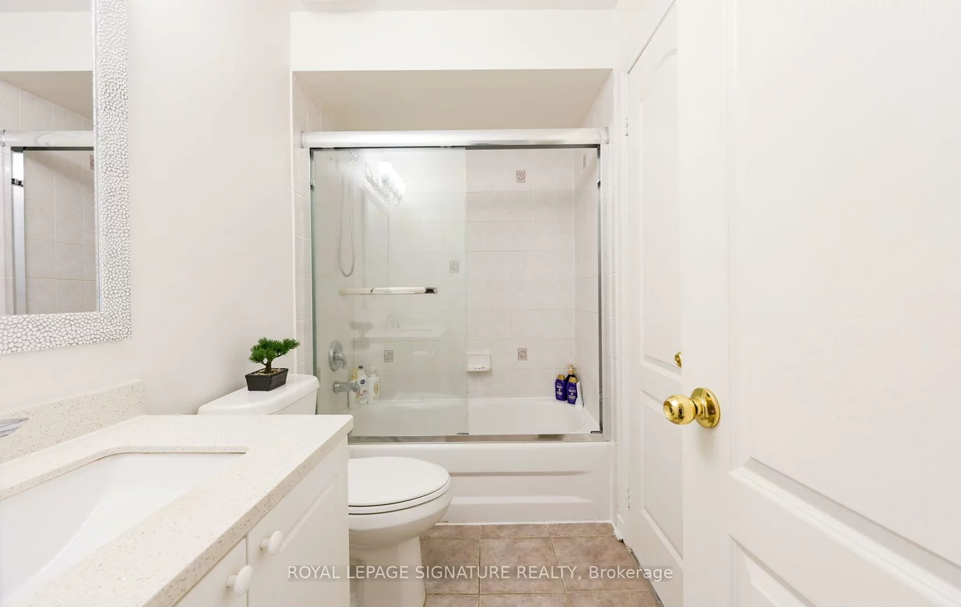 3020, Cedarglen, Erindale, Mississauga