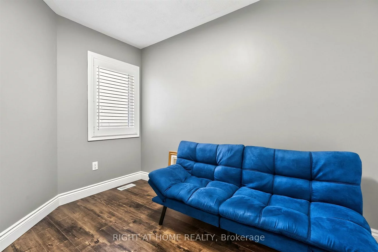 7201, Triumph, Lisgar, Mississauga
