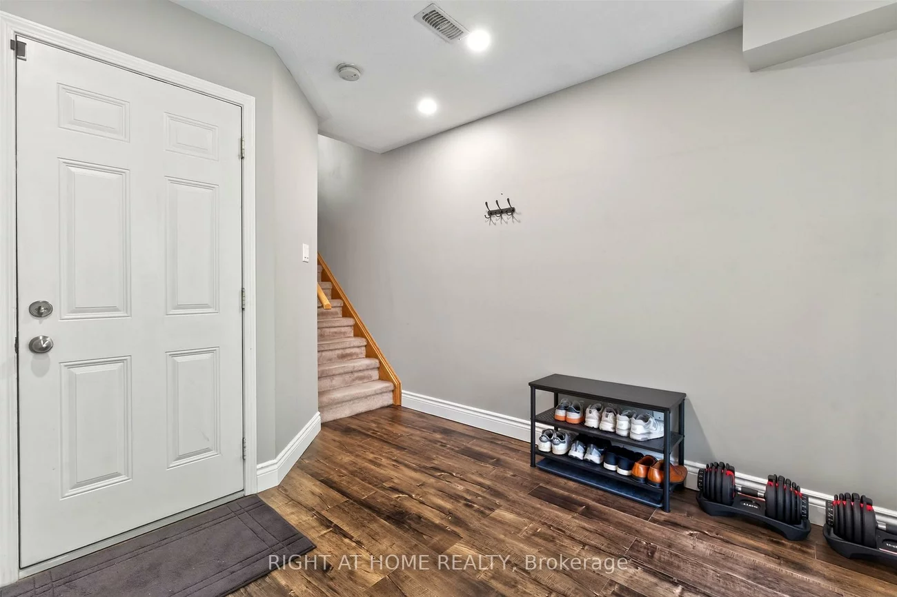 7201, Triumph, Lisgar, Mississauga