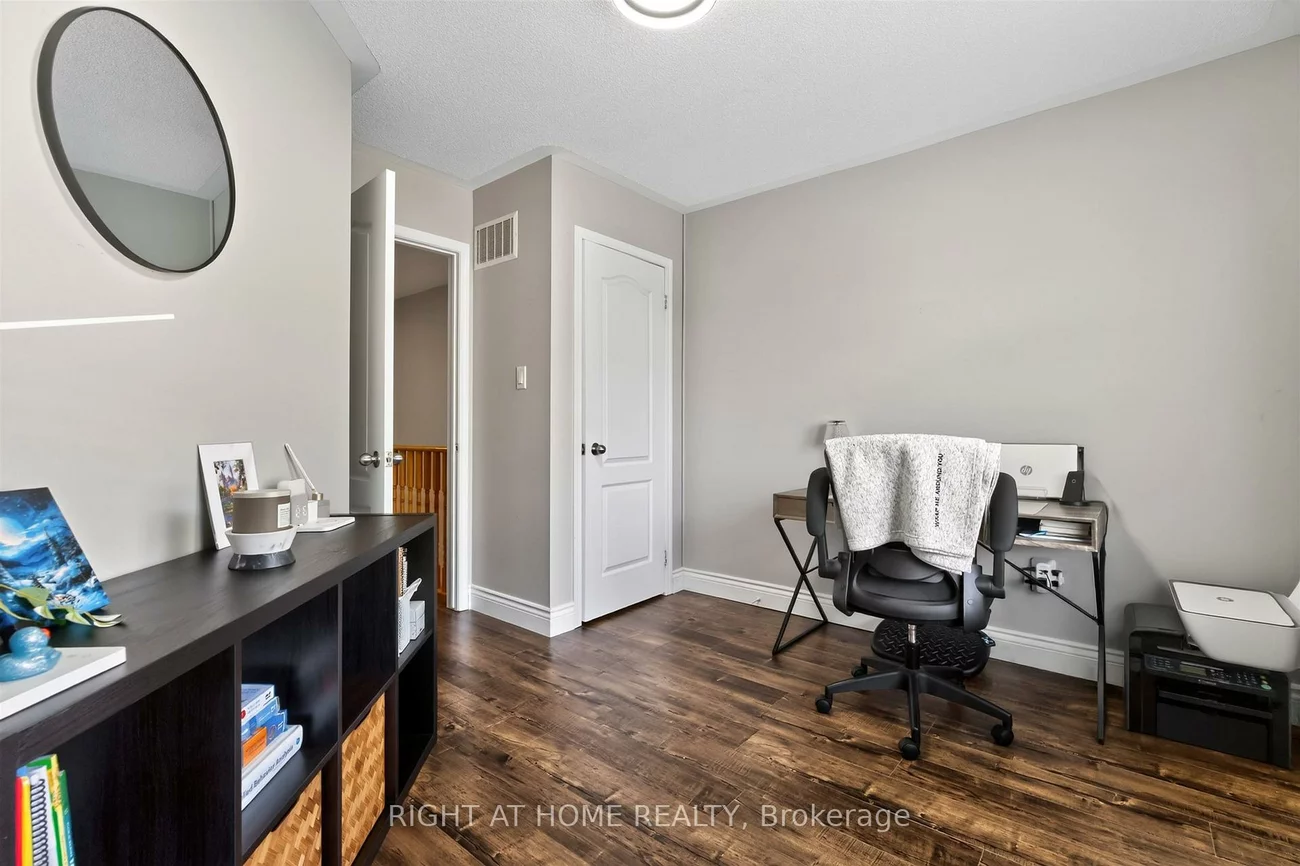 7201, Triumph, Lisgar, Mississauga