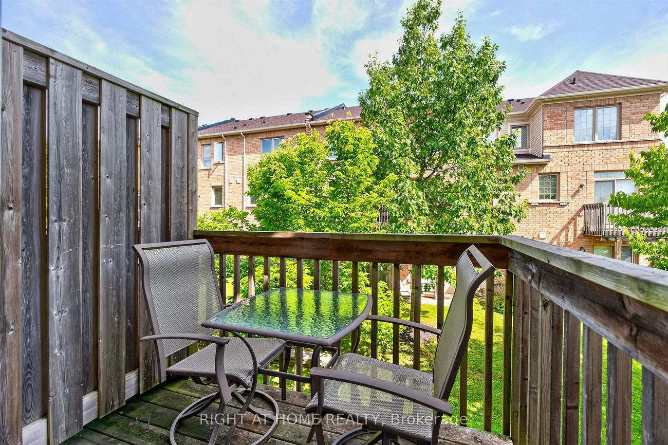 7201, Triumph, Lisgar, Mississauga