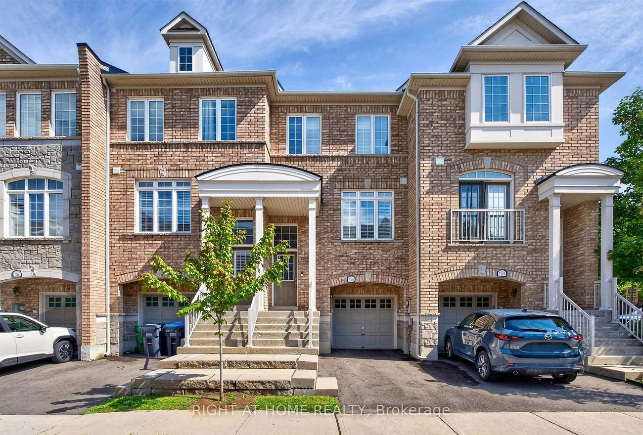 7201, Triumph, Lisgar, Mississauga