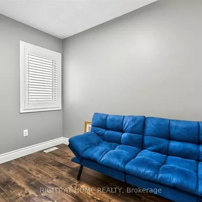 7201, Triumph, Lisgar, Mississauga