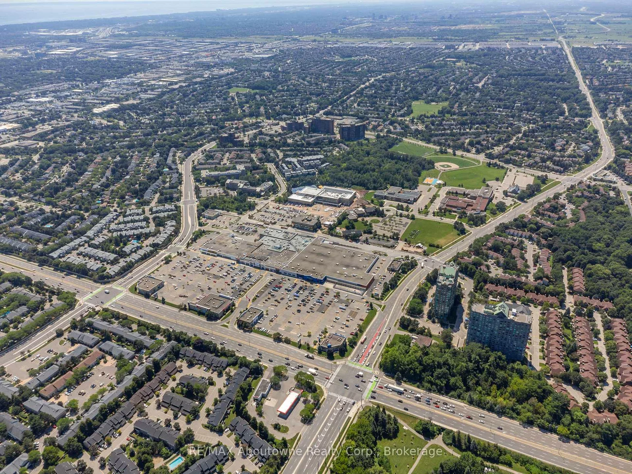 2177, Burnhamthorpe, Erin Mills, Mississauga
