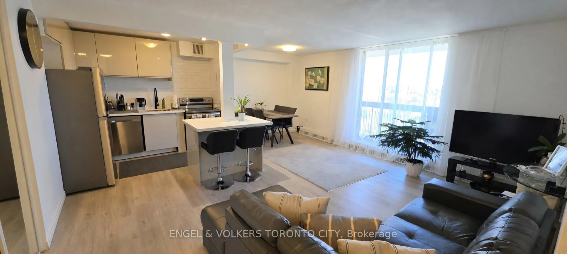 1100, Caven, Lakeview, Mississauga