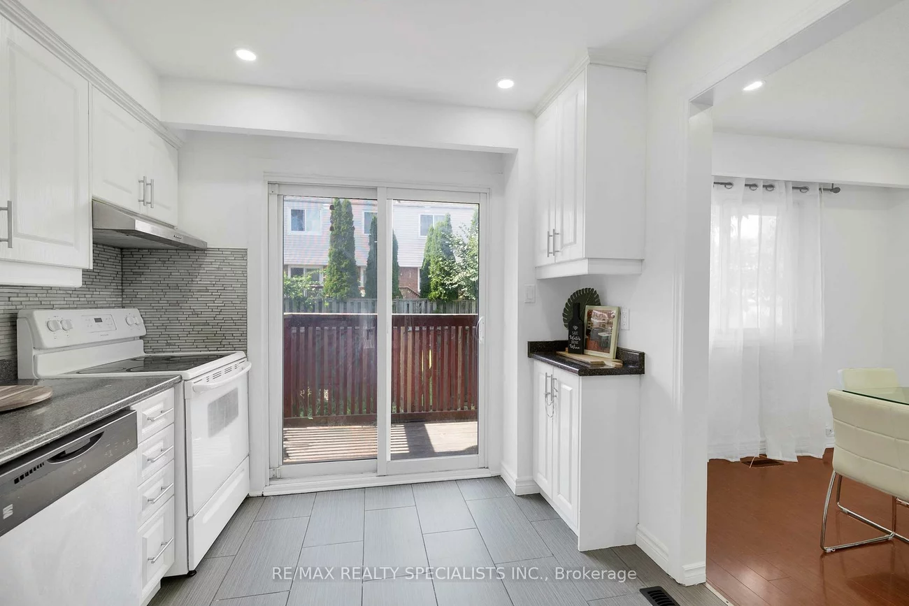 3525, Brandon Gate, Malton, Mississauga
