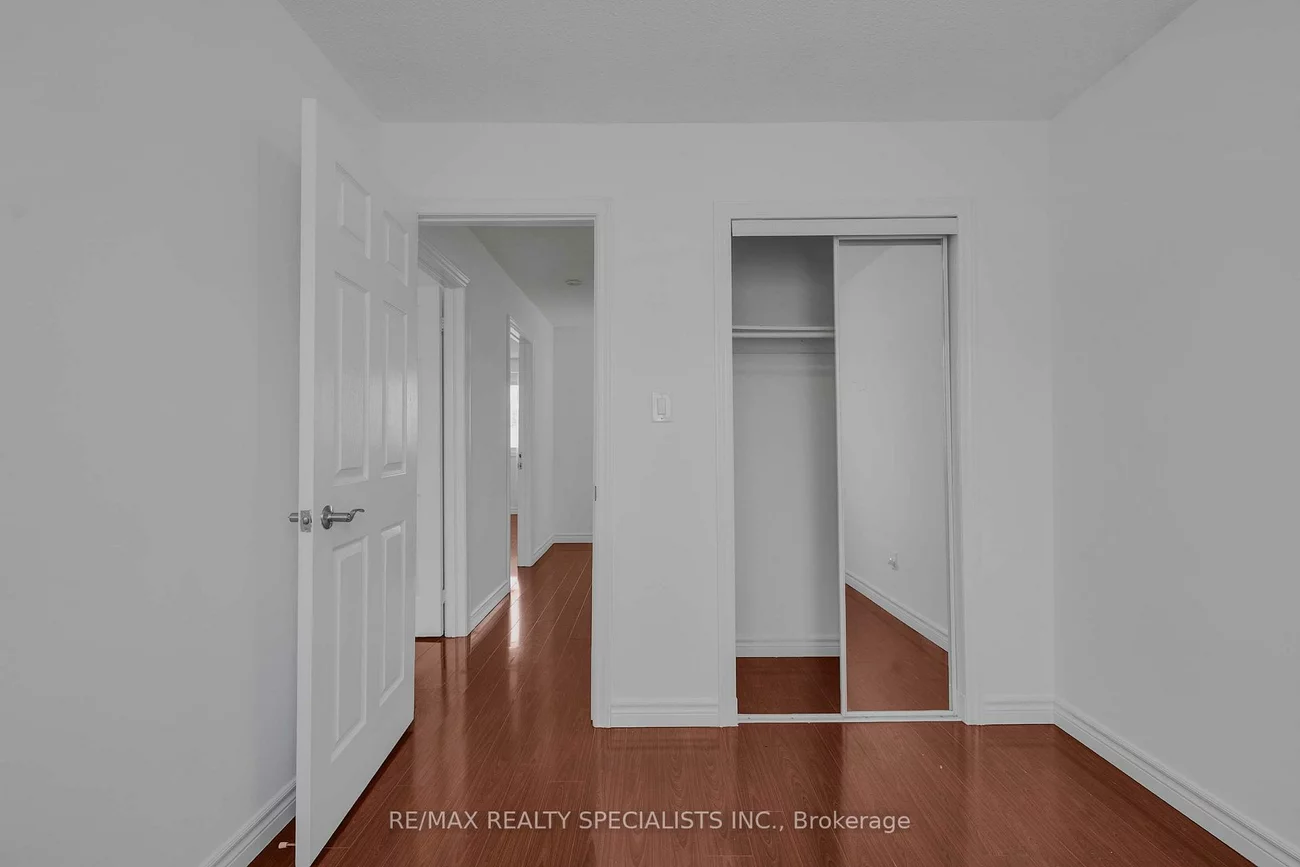 3525, Brandon Gate, Malton, Mississauga