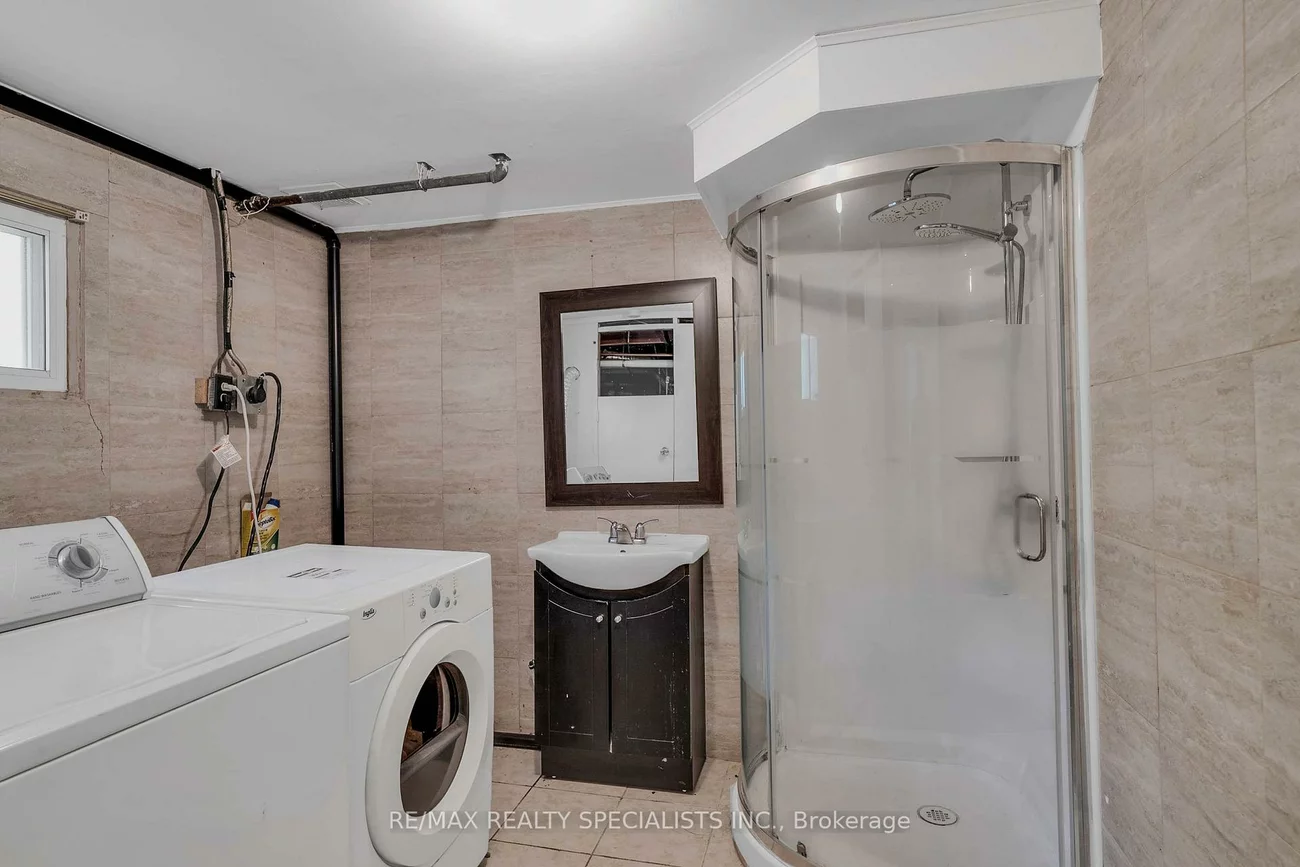 3525, Brandon Gate, Malton, Mississauga