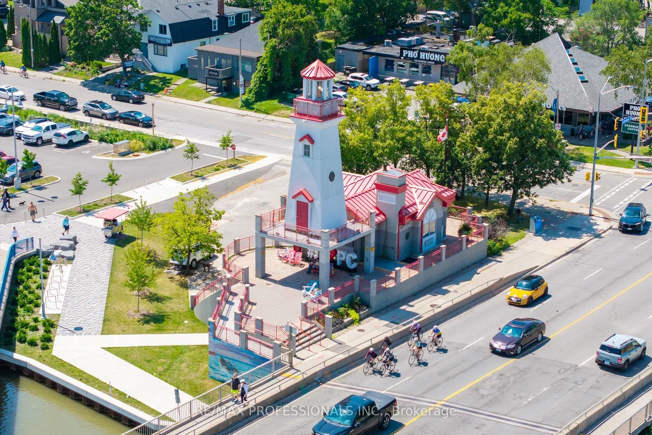 21, Park, Port Credit, Mississauga