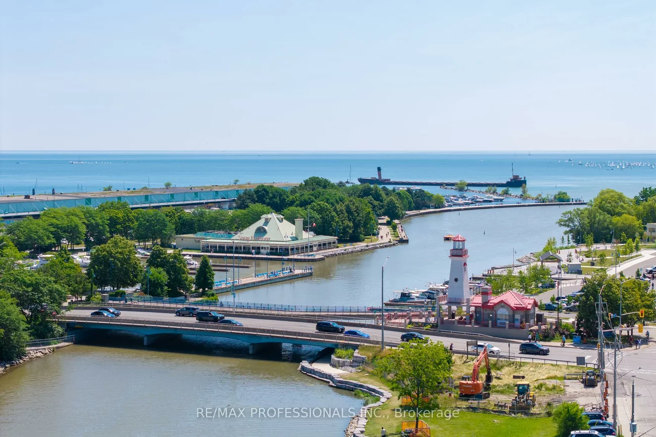 21, Park, Port Credit, Mississauga