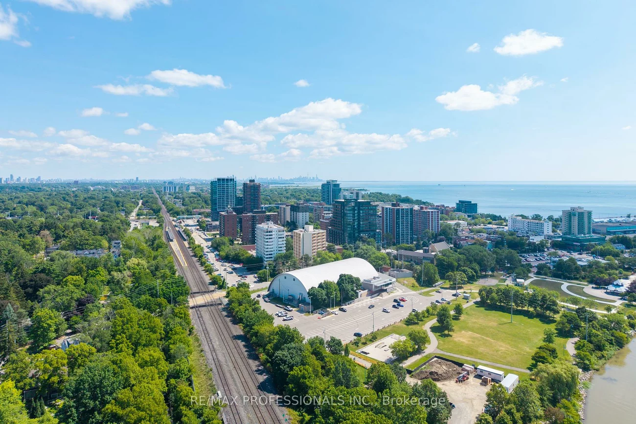 21, Park, Port Credit, Mississauga