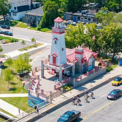 21, Park, Port Credit, Mississauga