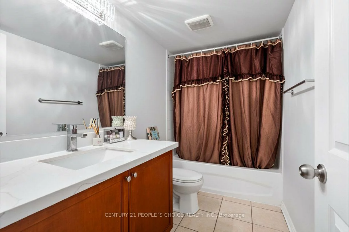 5070, Harvard, Churchill Meadows, Mississauga