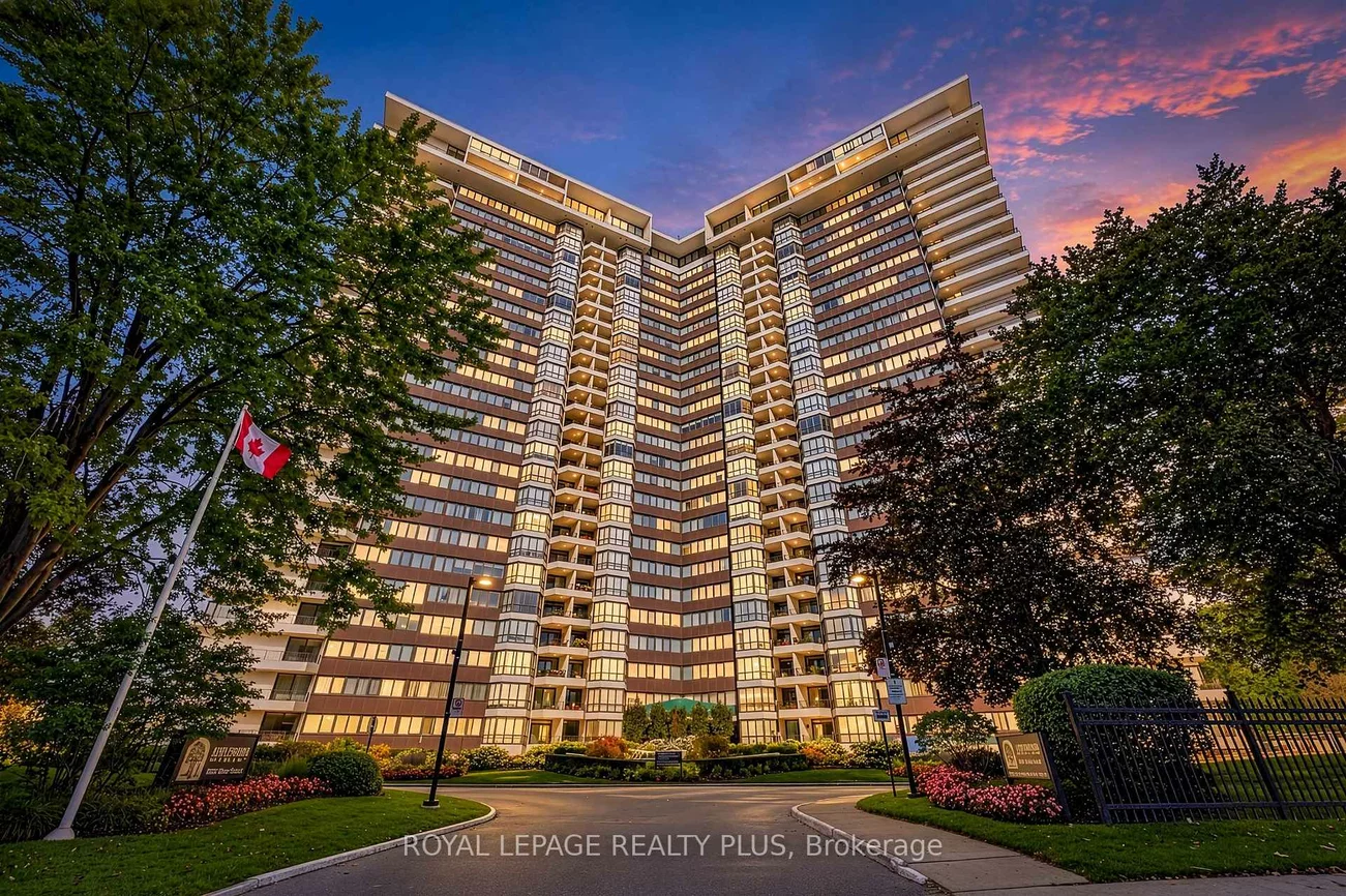 1333, Bloor, Applewood, Mississauga