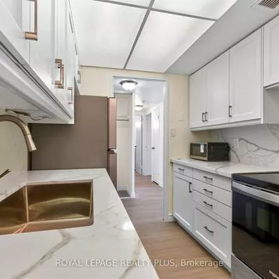 1333, Bloor, Applewood, Mississauga