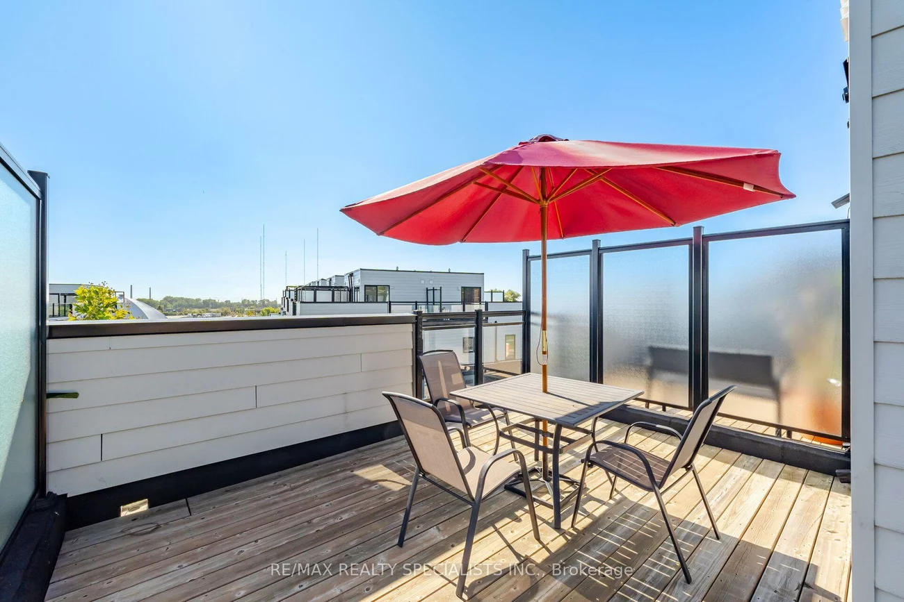 2232, Bromsgrove, Clarkson, Mississauga