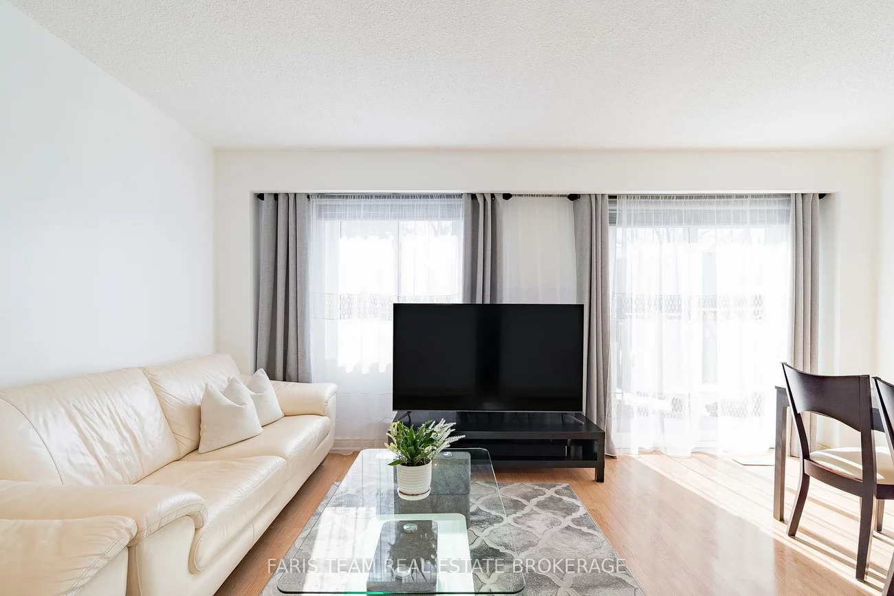 2075, Asta, Cooksville, Mississauga